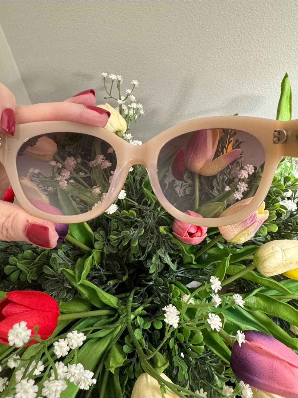 MCM Sunglasses 606S 290 Nude Beige with case - Picture 6 of 9